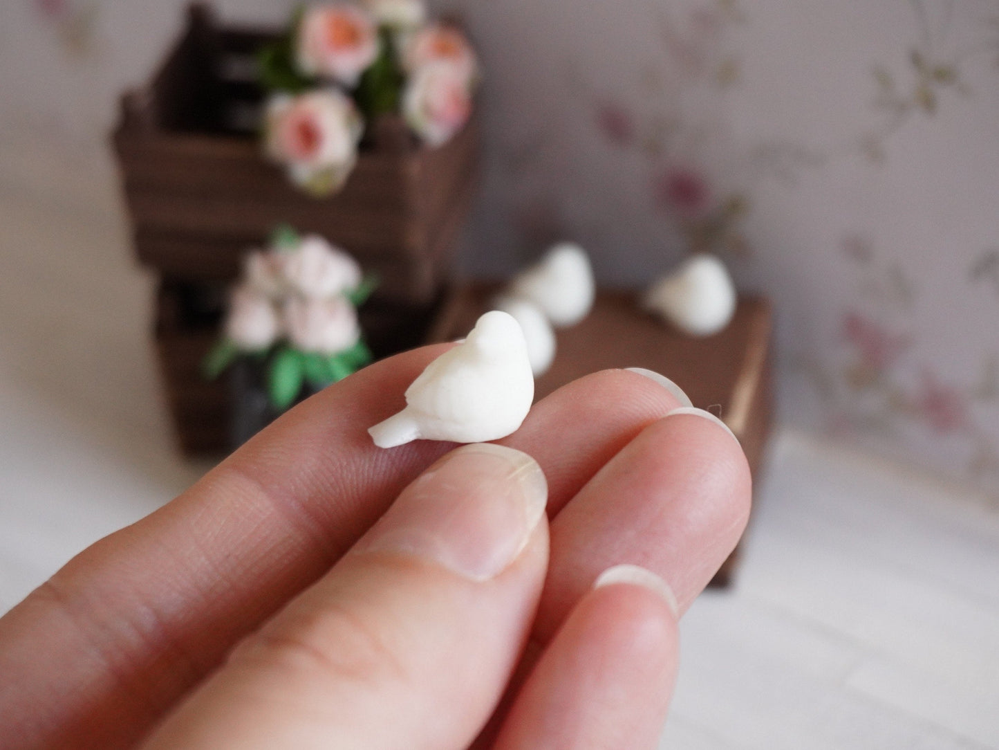 1:12 Scale Deco Bird Sparrow | Dollhouse Miniatures 3D Print