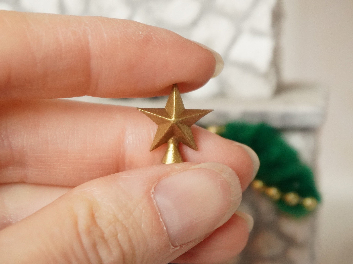 1:12 Scale Christmas Star Decor Figurine | Dollhouse Miniature Christmas Decor