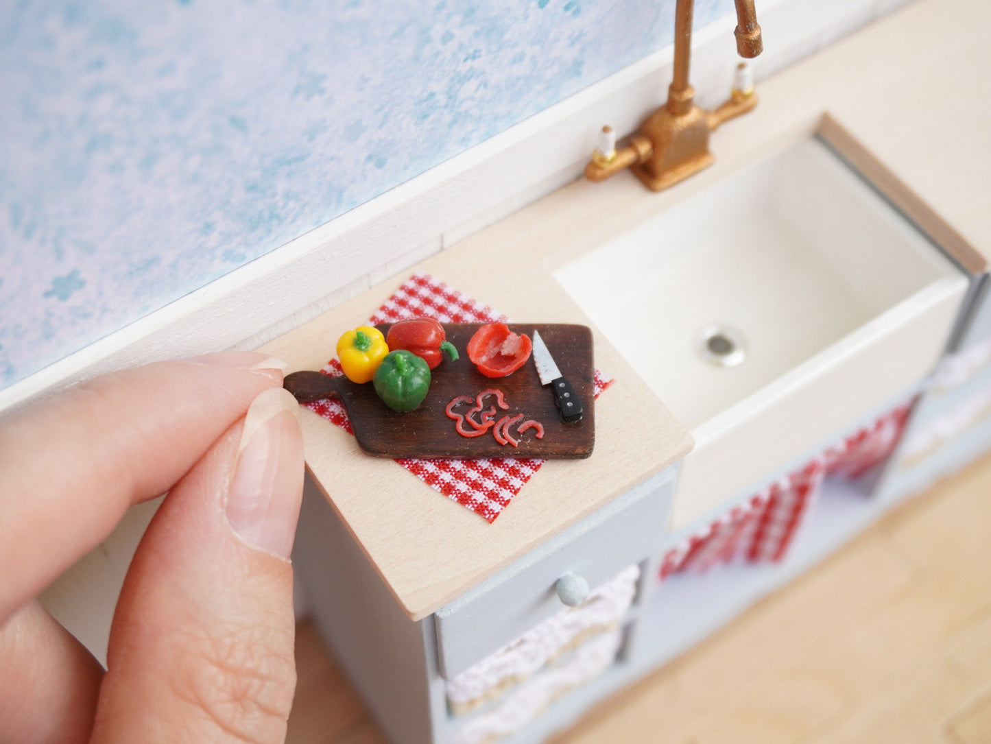 Miniature Bell Peppers Prep Board | 1:12 Scale Dollhouse Food