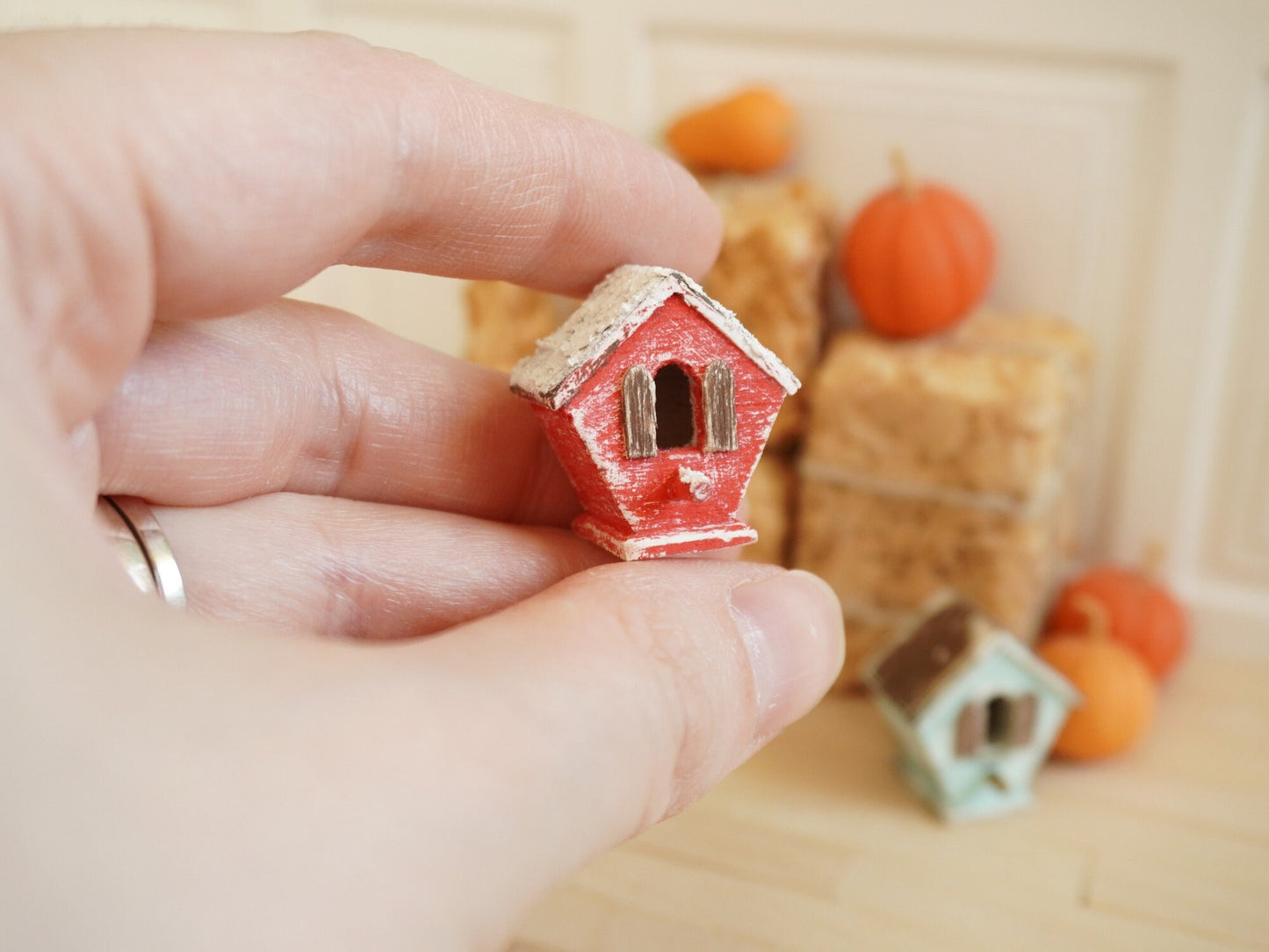 1:12 Scale Birdhouse | Dollhouse Miniature Garden Accessories | Dollhouse Decor