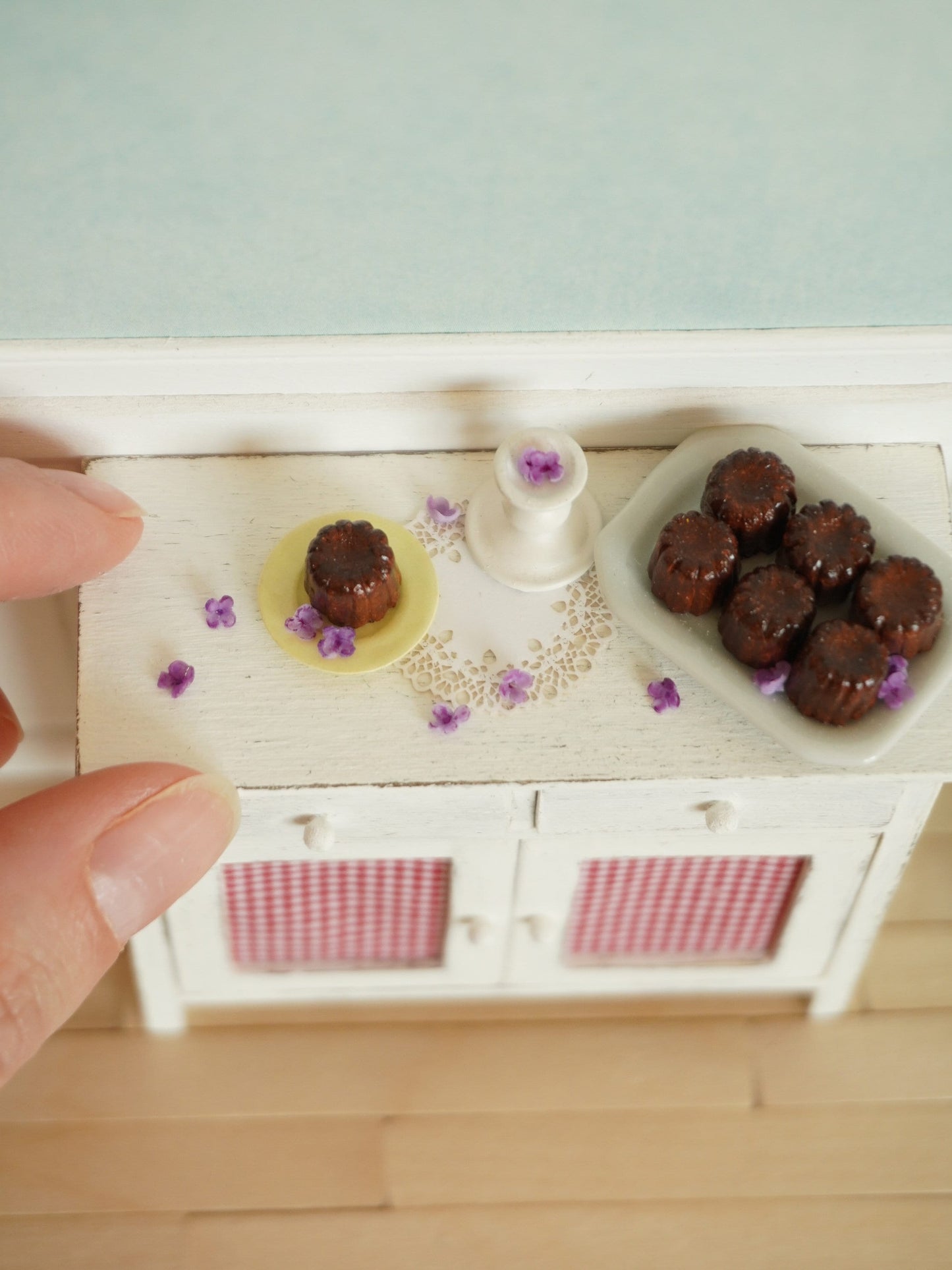 Dollhouse Miniature Canelé de Bordeaux | 1:12 Scale French Dessert