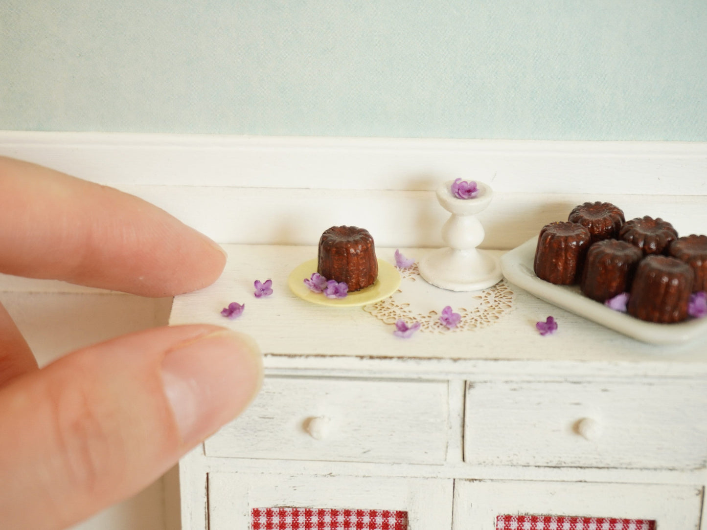 Dollhouse Miniature Canelé de Bordeaux | 1:12 Scale French Dessert