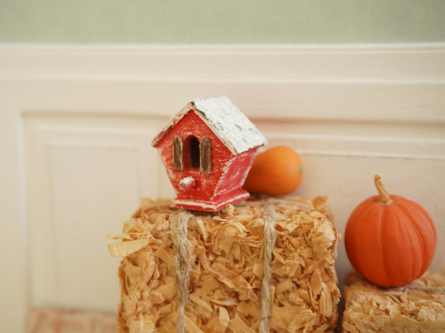 1:12 Scale Birdhouse | Dollhouse Miniature Garden Accessories | Dollhouse Decor