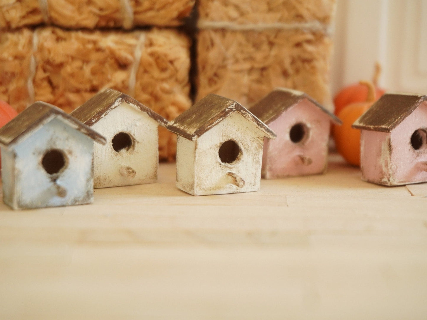 1:12 Scale Shabby Birdhouse | Dollhouse Miniature Garden Accessories | Dollhouse Decor