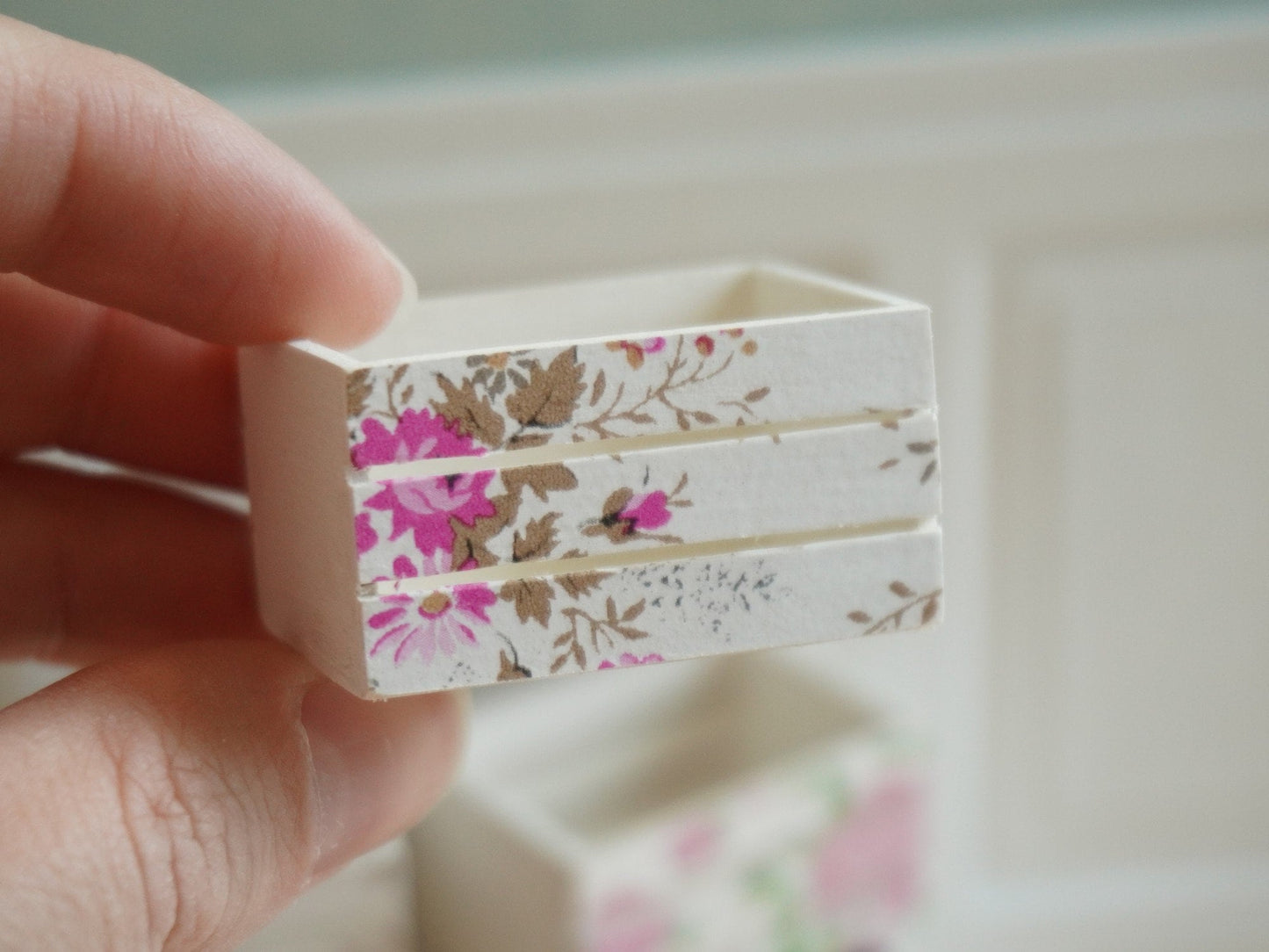 Dollhouse Miniature Shabby Crate | 1:12 Scale Accessories