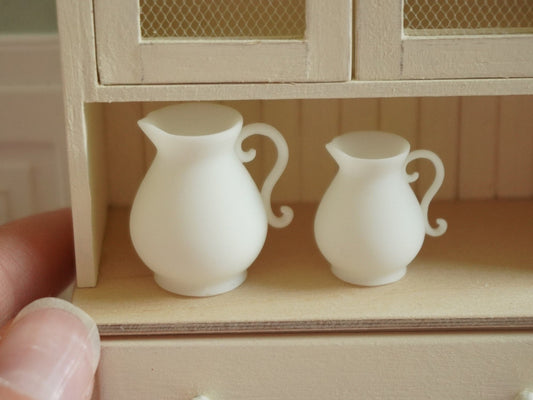 Dollhouse Miniature Water Jug | 1:12 Scale Decor2