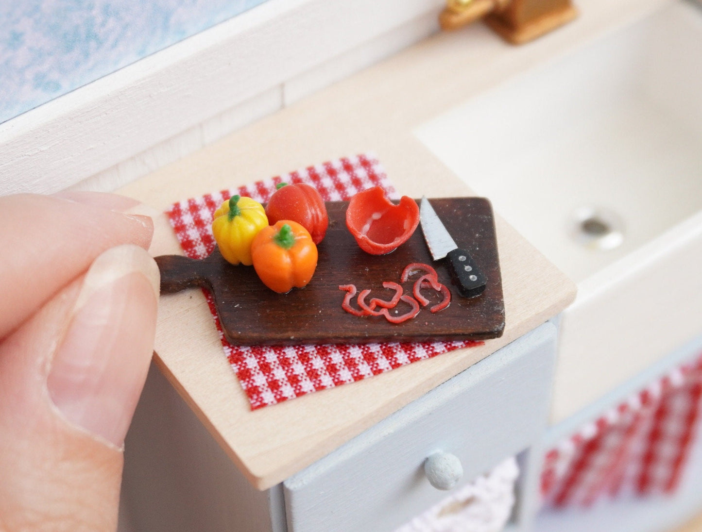 Miniature Bell Peppers Prep Board | 1:12 Scale Dollhouse Food