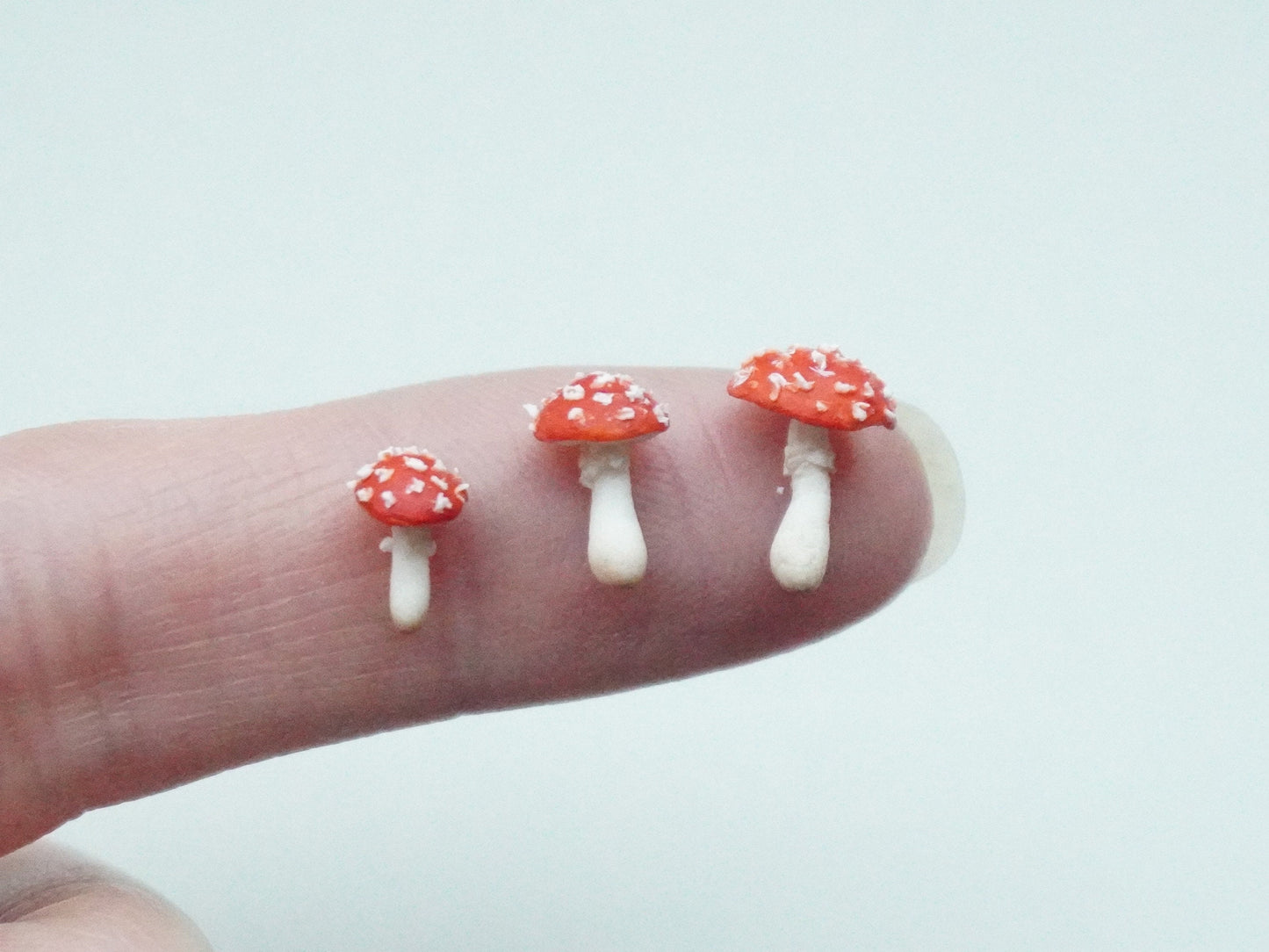 Miniature Fairy Mushrooms - Set of 3 pcs | 1:12 Scale Toadstools | Fly Agaric | Terrarium mushrooms