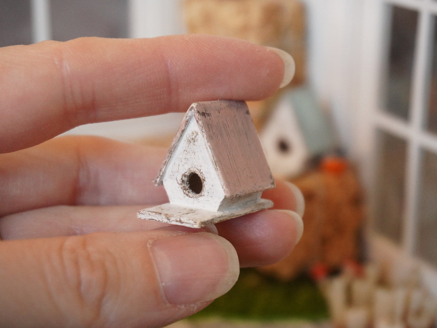 1:12 Scale Birdhouse | Dollhouse Miniature Garden Accessories | Dollhouse Decor