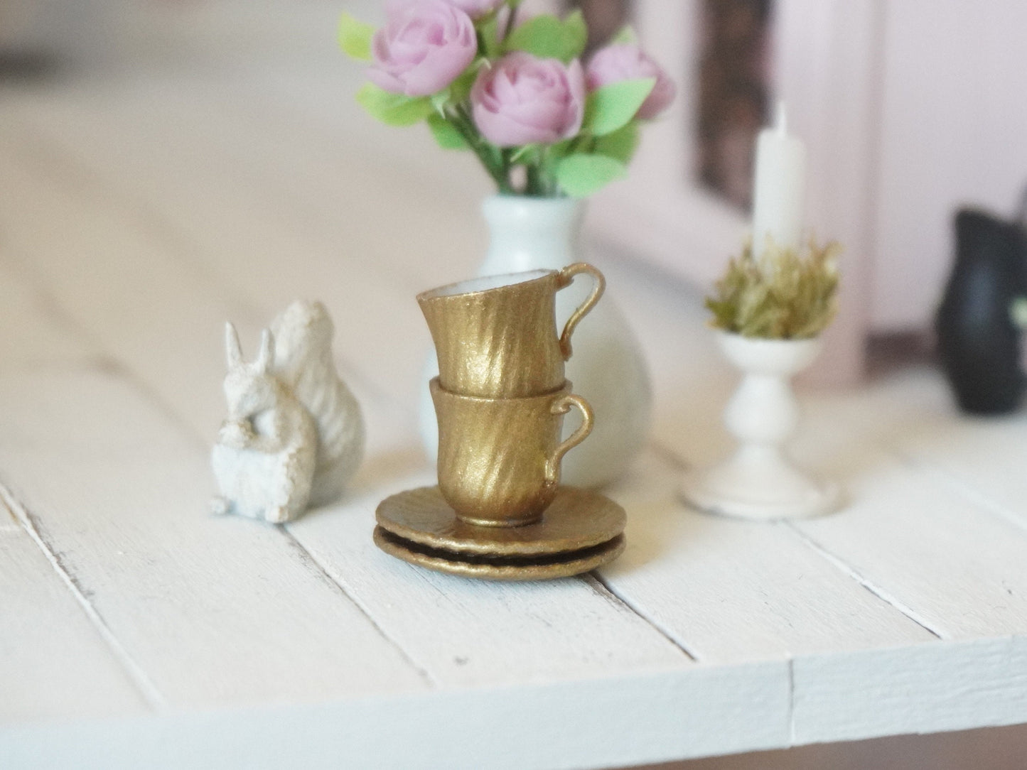 Set of 2 Gold Teacups and Saucers 1:12 Scale | Dollhouse Miniature Kitchenware