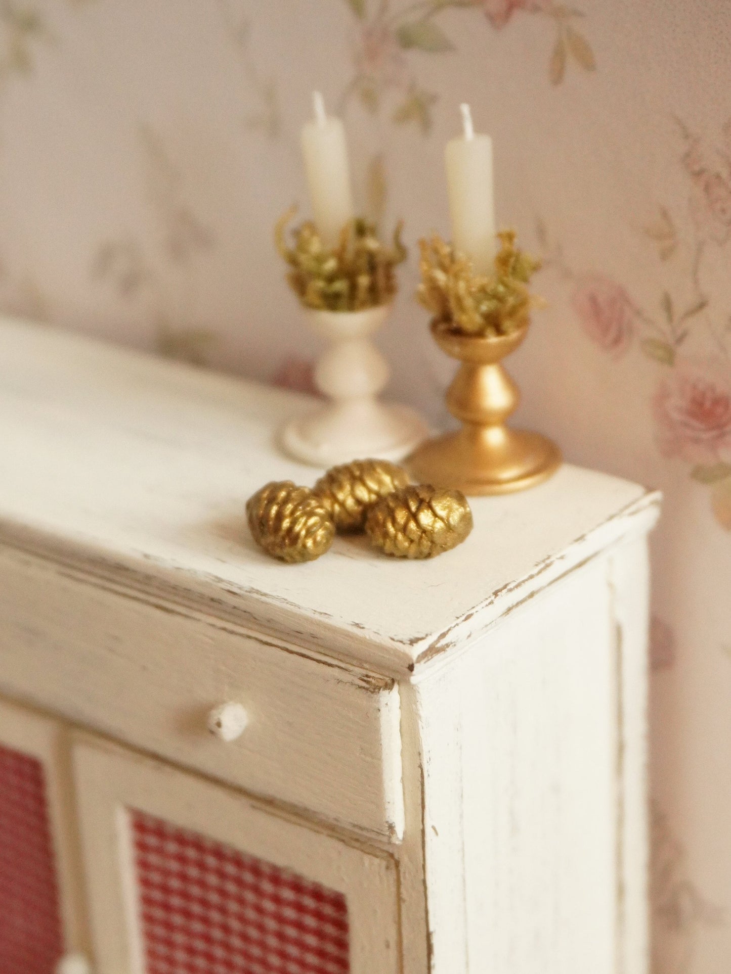 1:12 Scale Gold Pine Cones - Set of 3 pcs | Dollhouse Miniature Christmas Decor