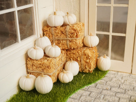 Miniature White Pumpkins | 1:12 Scale Dollhouse Halloween Decor