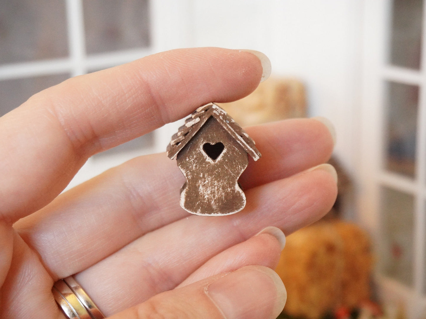 1:12 Scale Birdhouse | Dollhouse Miniature Garden Accessories | Dollhouse Decor Birdhouse