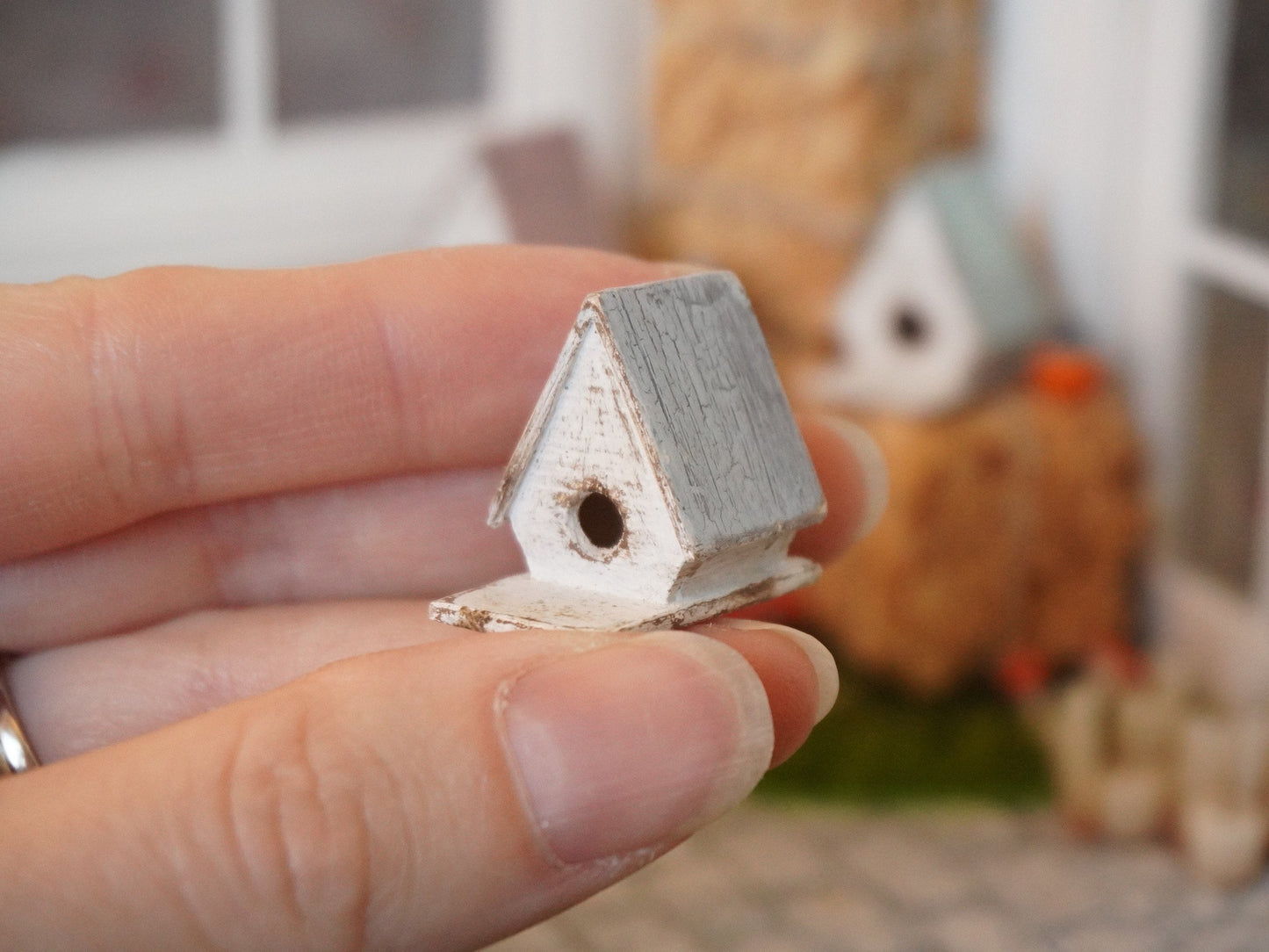 1:12 Scale Birdhouse | Dollhouse Miniature Garden Accessories | Dollhouse Decor