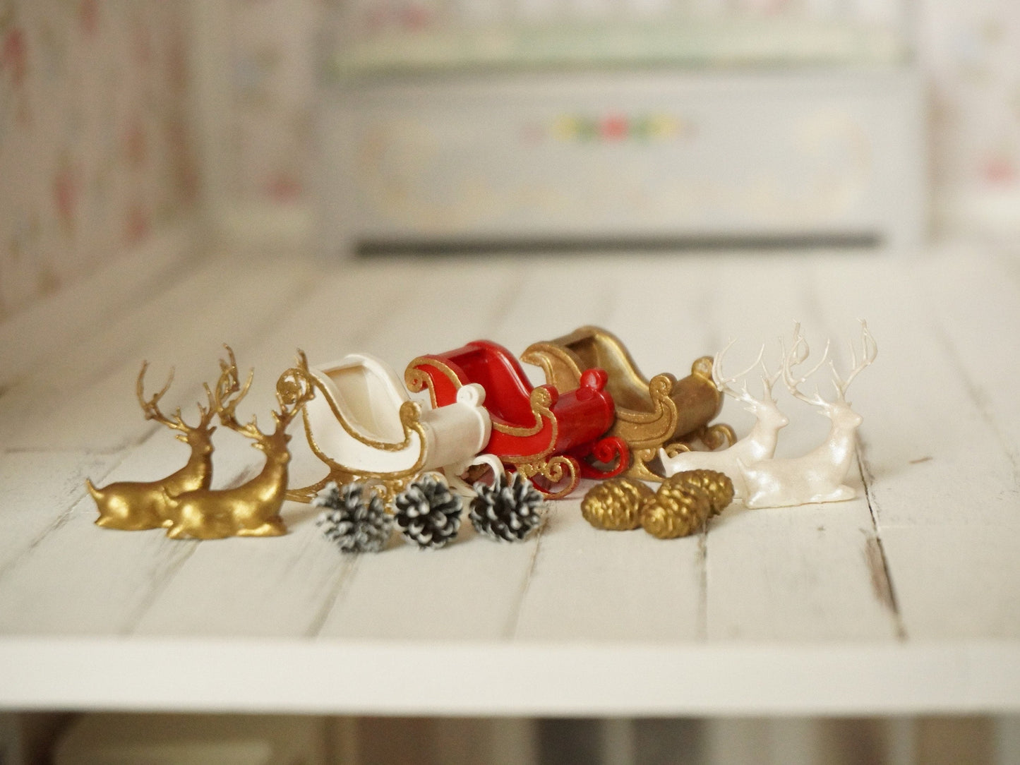 1:12 Scale Christmas Figurines Set | Dollhouse Miniature Christmas Home Decor | Santa sleigh | Deer Figurine | Pinecone