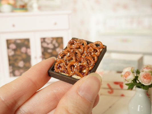 1:12 Scale Miniature Pretzel | Dollhouse Bakery Food