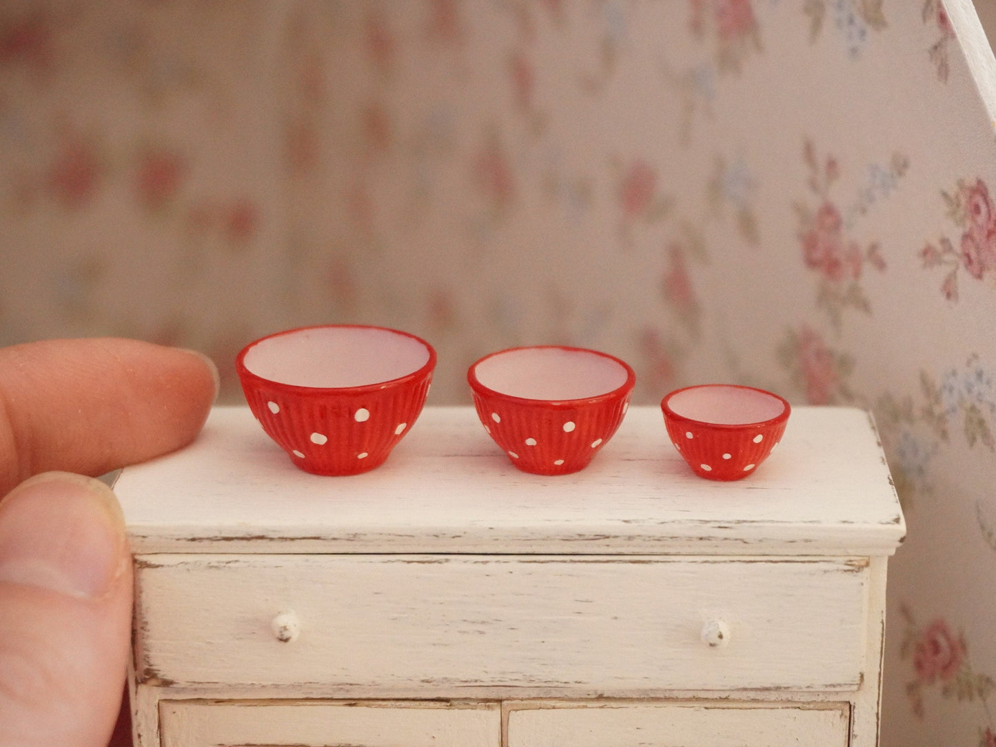 1:12 Scale Nesting Bowls | Dollhouse Miniature Kitchenware