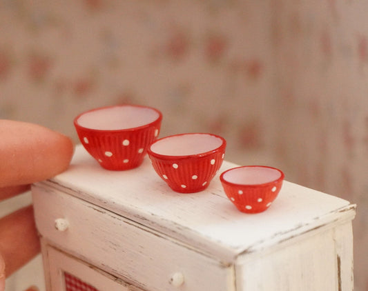 1:12 Scale Nesting Bowls | Dollhouse Miniature Kitchenware