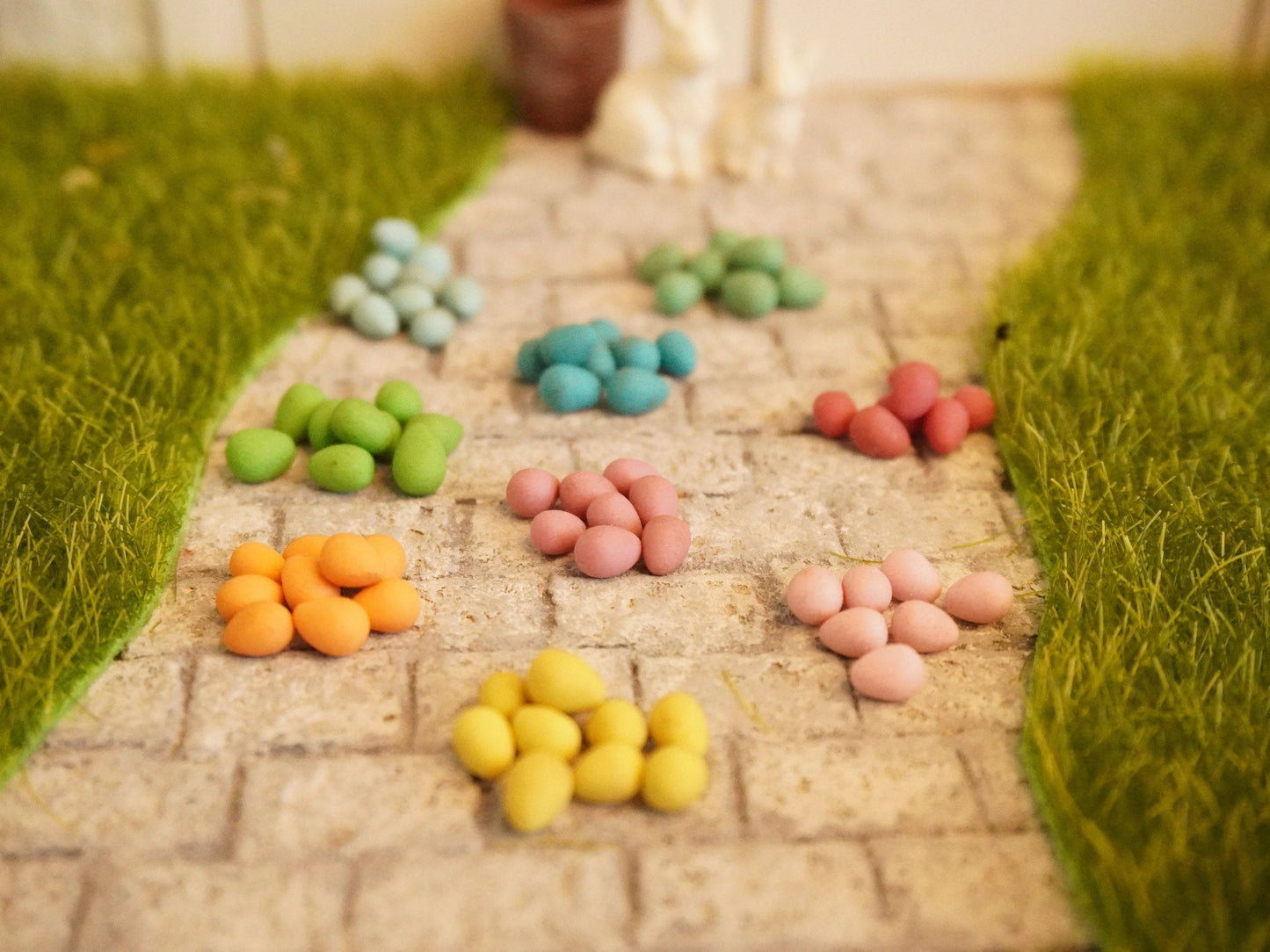 1:12 Scale Easter Colorful Eggs | Dollhouse Easter Decoration | Miniature Pastel Eggs